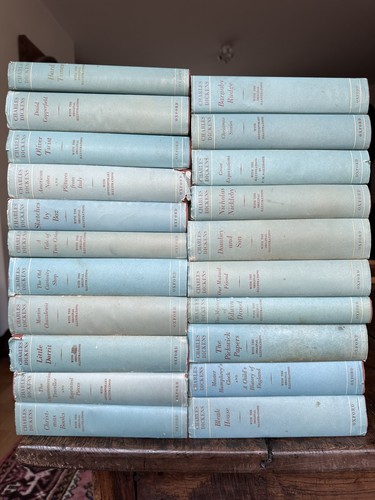 Oxford illustrated dickens - illustrated,