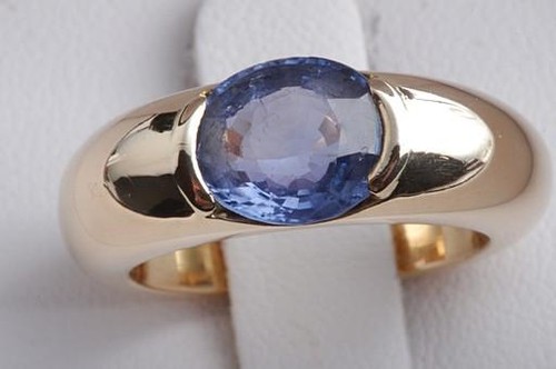 Ring sapphire oval - oval, 2,15ct