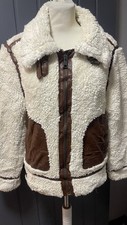 LEVIS SHERPA JACKET FAUX LEATHER DETAIL  FROM USA SIZE LARGE FAB COND V RARE