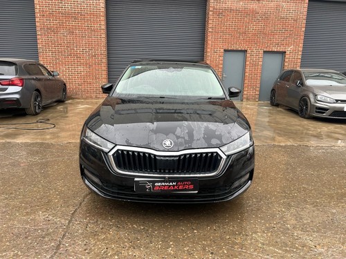 2021 skoda octavia saloon - octavia,