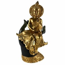Beautiful Thai Buddha Sitting