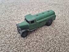 VINTAGE 1940'S DINKY TOYS 25D PETROL TANKER TANK WAGON GREEN NICE ORIGINAL MODEL