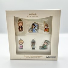 2006 Hallmark Nativity Peanuts