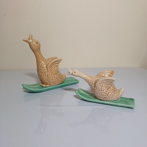 Sylvac skiing ducks - ducks, rare
