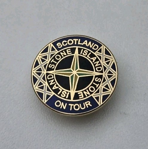 Scotland tour hooligan - on, pin
