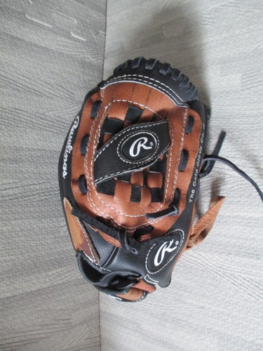 Rawlings baseball glove - glove, youth