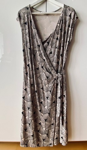 Bennett wrap dress - lk,