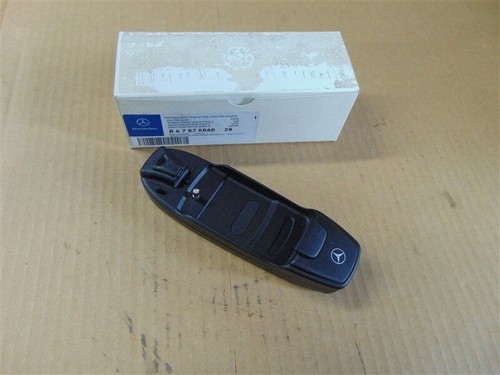 Brand new phone - phone, bracket