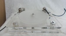 Clearaudio Champion level I turntable with Unify arm