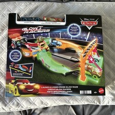 Mattel Disney Pixar Cars Night Racing Track Neon Set Cross Thunderbolt Mcqueen