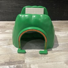 ROAD & RAIL TUNNEL 7522 FROM