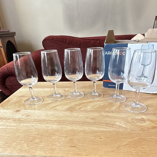 Set clear stemmed - 6, tasting