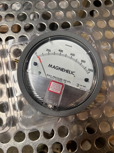 Dwyer series 2000 - , magnehelic