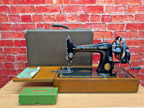 1951 singer 99k - singer, hand