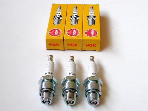 Genuine ngk br9hs spark - genuine,