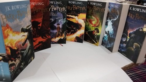 Harry potter book set - book, new