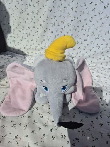 Disney store stamped - , dumbo