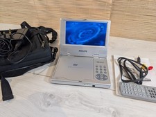 Philips PET700 Portable DVD Player, 7" Screen, Includes Remote, Battery, Charger