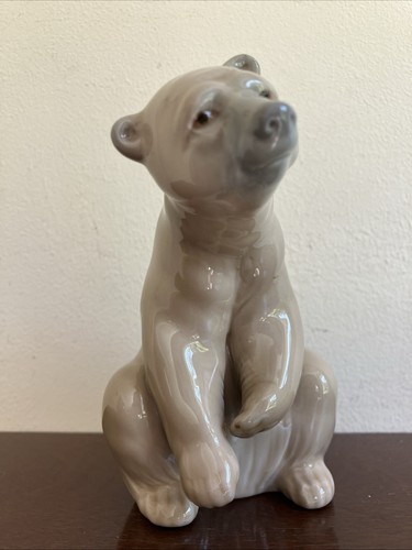 Lladro porcelain resting - porcelain,