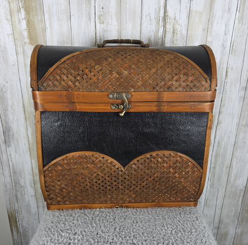 Vtg woven rattan and wood - vtg,