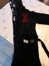 Boys / Teenage Star Wars Darth Vader Hooded Dressing Gown Age 14-15 Years