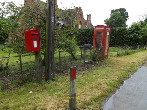 Photo 6x4 old post office - 6x4,