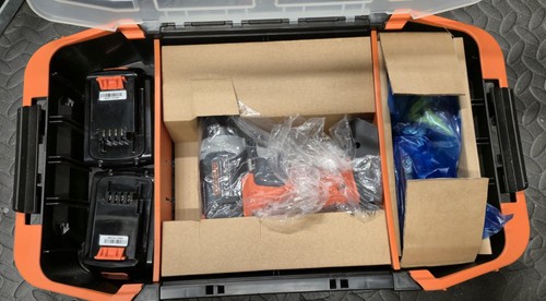 Black and decker - black, 18v