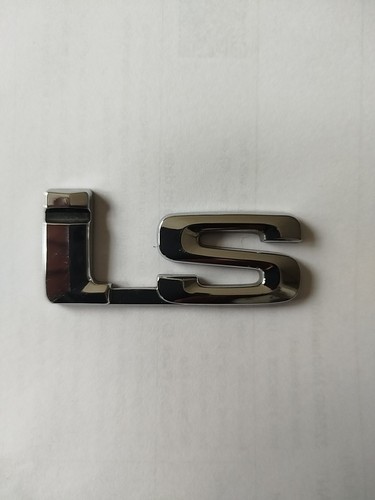 Original bmw boot - 'is', badge