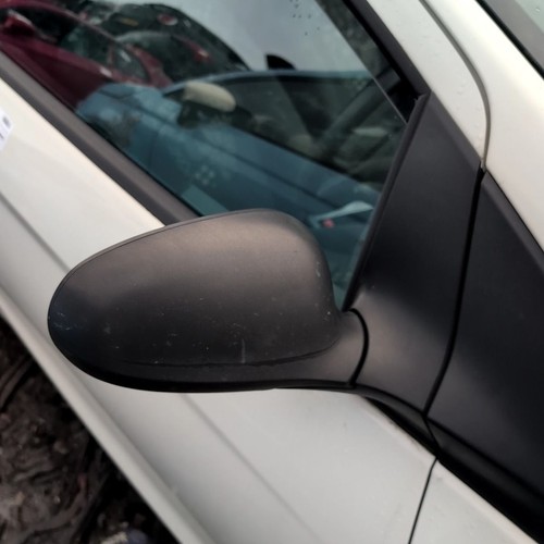 Ford studio 2008 2016 wing - ford,