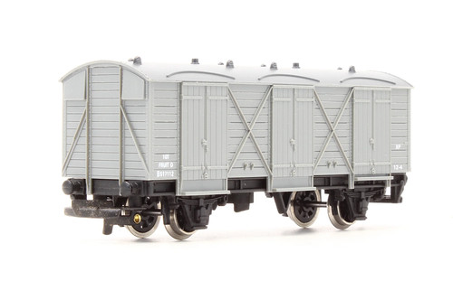 Pre owned w5108 passenger - pre-owned,