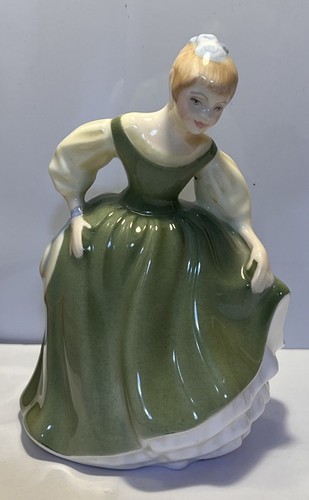 Royal doulton figure fair - royal,