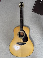 YAMAHA LL16 Acoustic Guitar