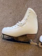 Figure Skates size 210 Risport