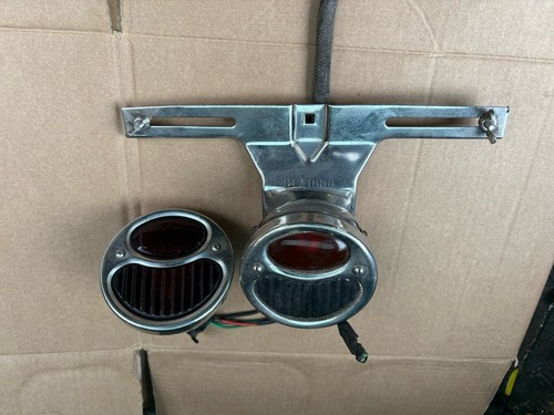 Duolamp rear lights and - lights, number