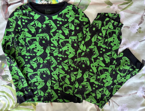 Boys gamer pyjamas age 11 - boys,
