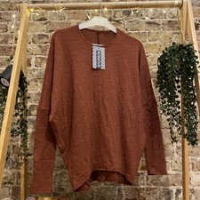 Women’s long sleeved batwing