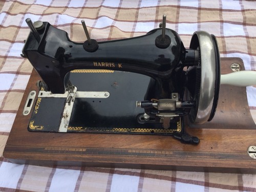 Vintage harris cased shuttle - vintage,
