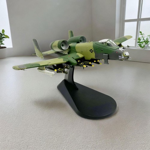 Alloy 100 a10 fighter - 1/100,