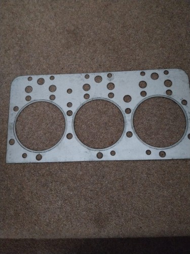 Leyland 680 engine head
