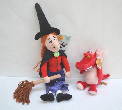 Room the broom witch - on,