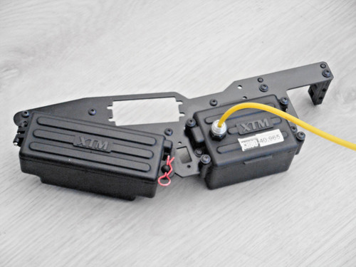 Xtm xt2 radio boxes servo - radio,