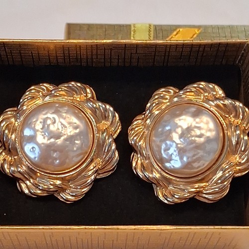 Vintage sphinx faux - sphinx,