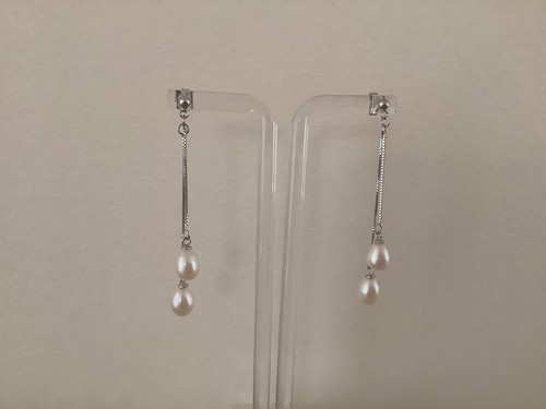 White freshwater genuine pearl - freshwater,