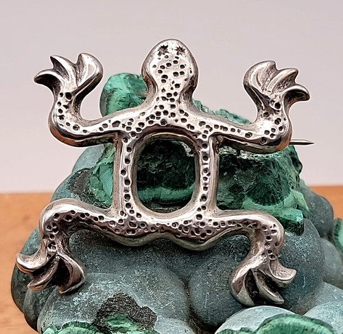 Navajo sand cast frog pin - cast,
