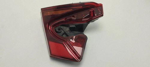 Toyota tailgate light - toyota, x1