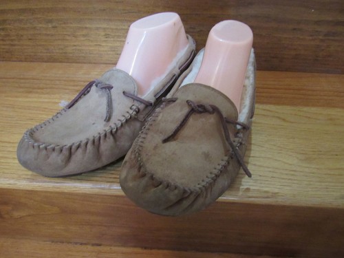 150 ugg dakota - ugg, slippers