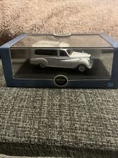 GREAT OXFORD DIECAST 1/43 AUSTIN PRINCESS FUNERAL HEARSE IN ANGELIC WHITE APH002