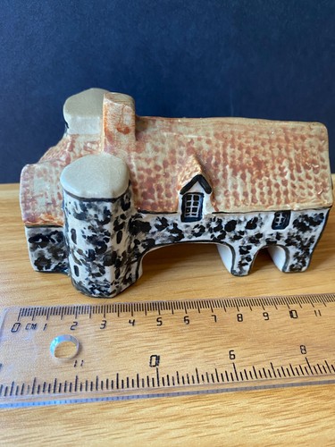 Vintage tey pottery pulls - tey,