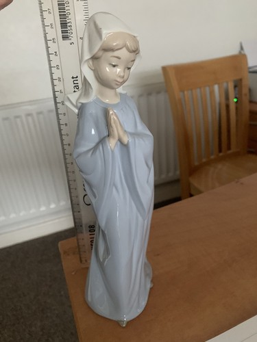 Lladro nao tall - praying, girl