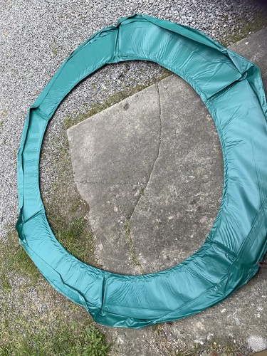 Trampoline padding - 6’,